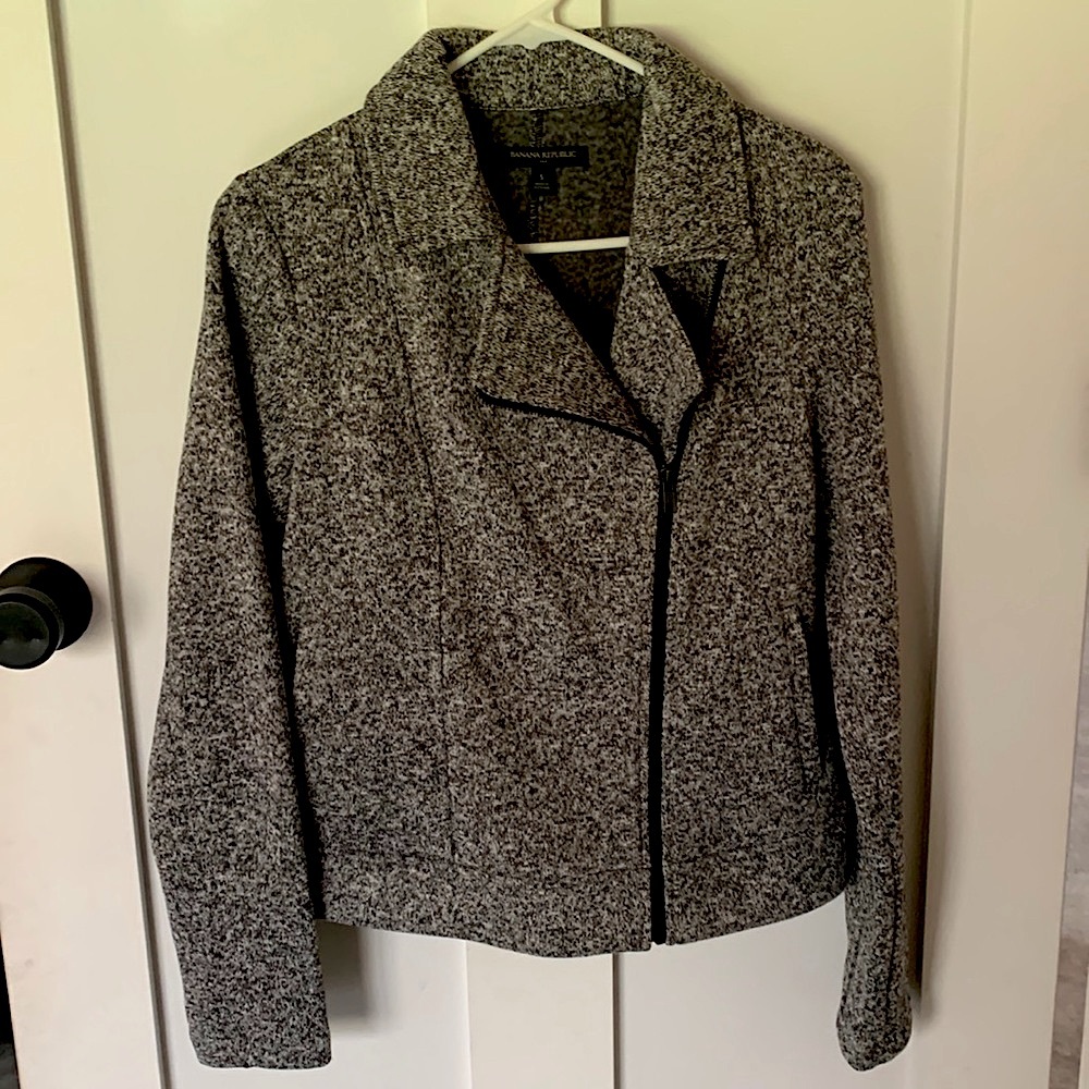 Banana Republic gray polyester shell cross body jacket